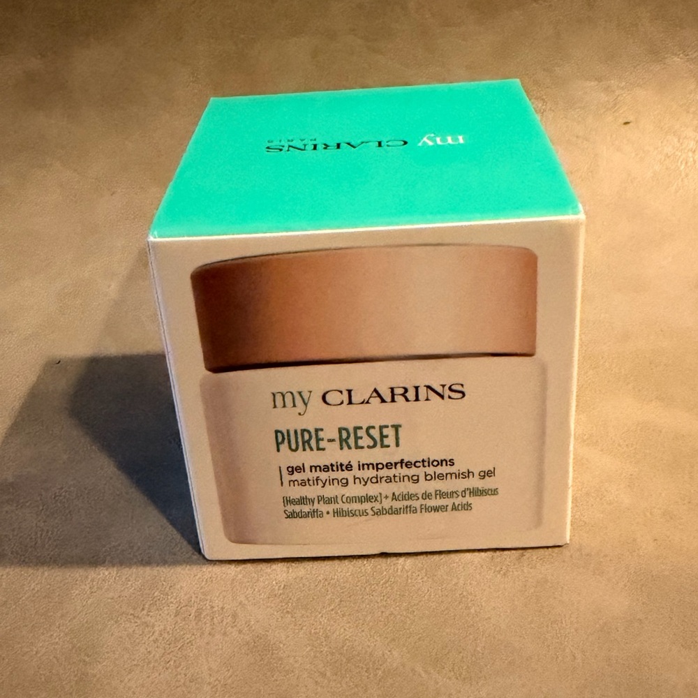 Clarins Pure-Reset Matifying Hydrating Blemish Gel
